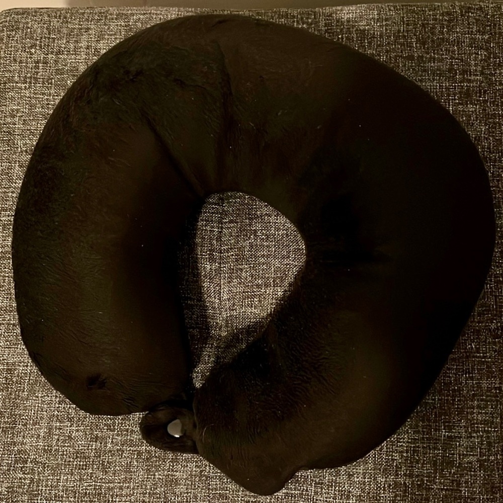 ⭐️ Travel neck pillow